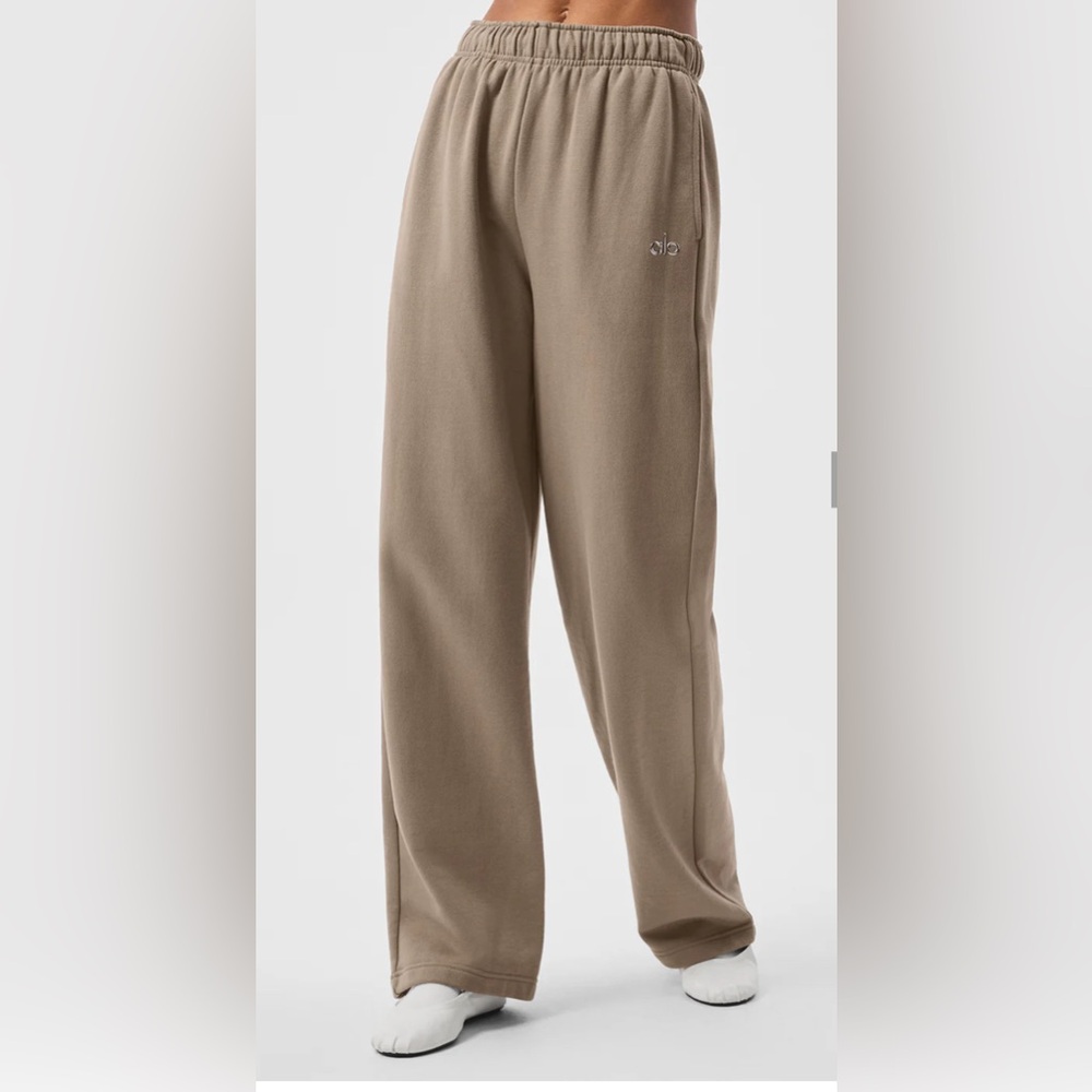 Alo Yoga Brown Sweatpants